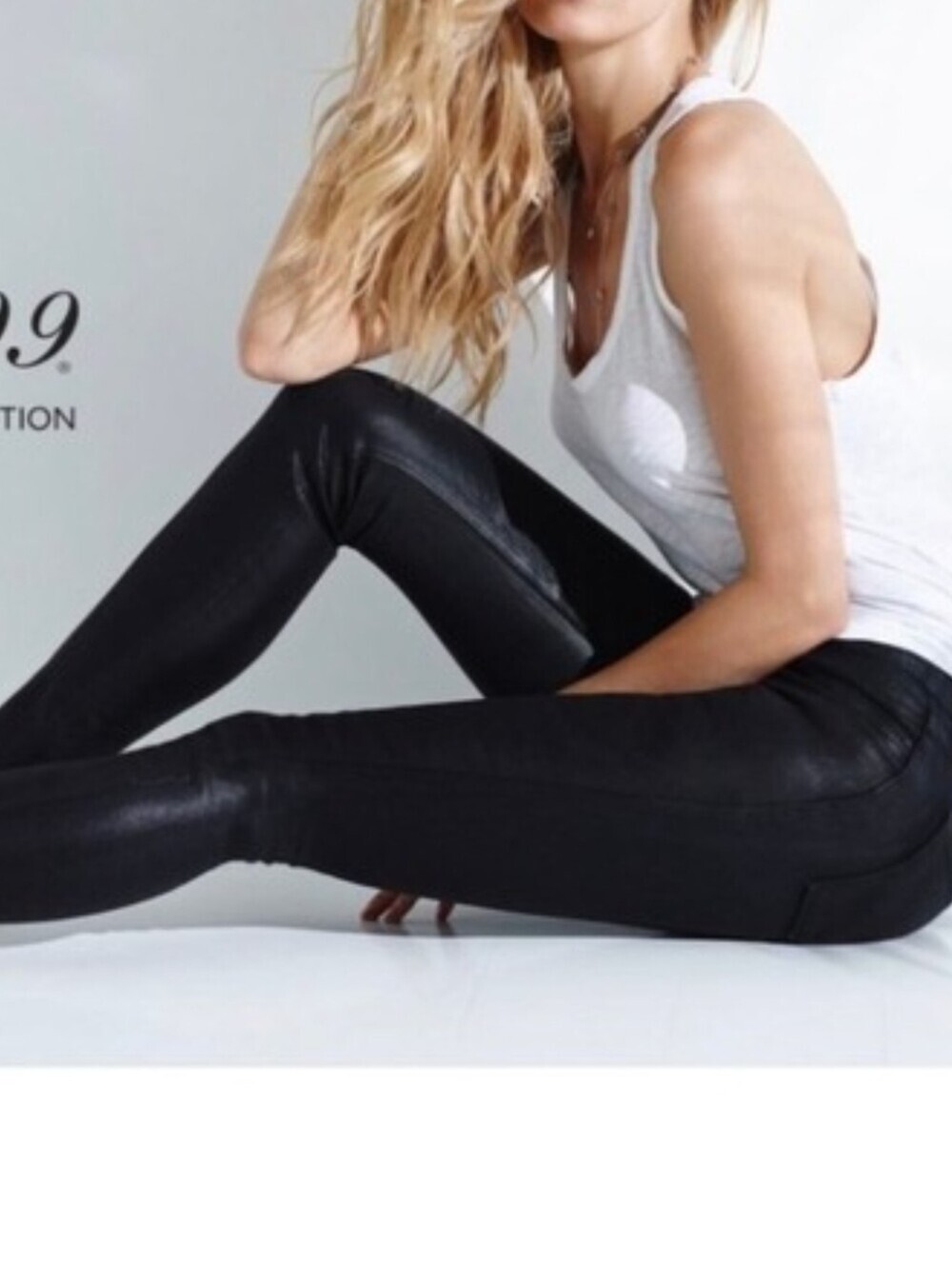 Level 99 Black Coated Skinny Jeans - Women's Size 27